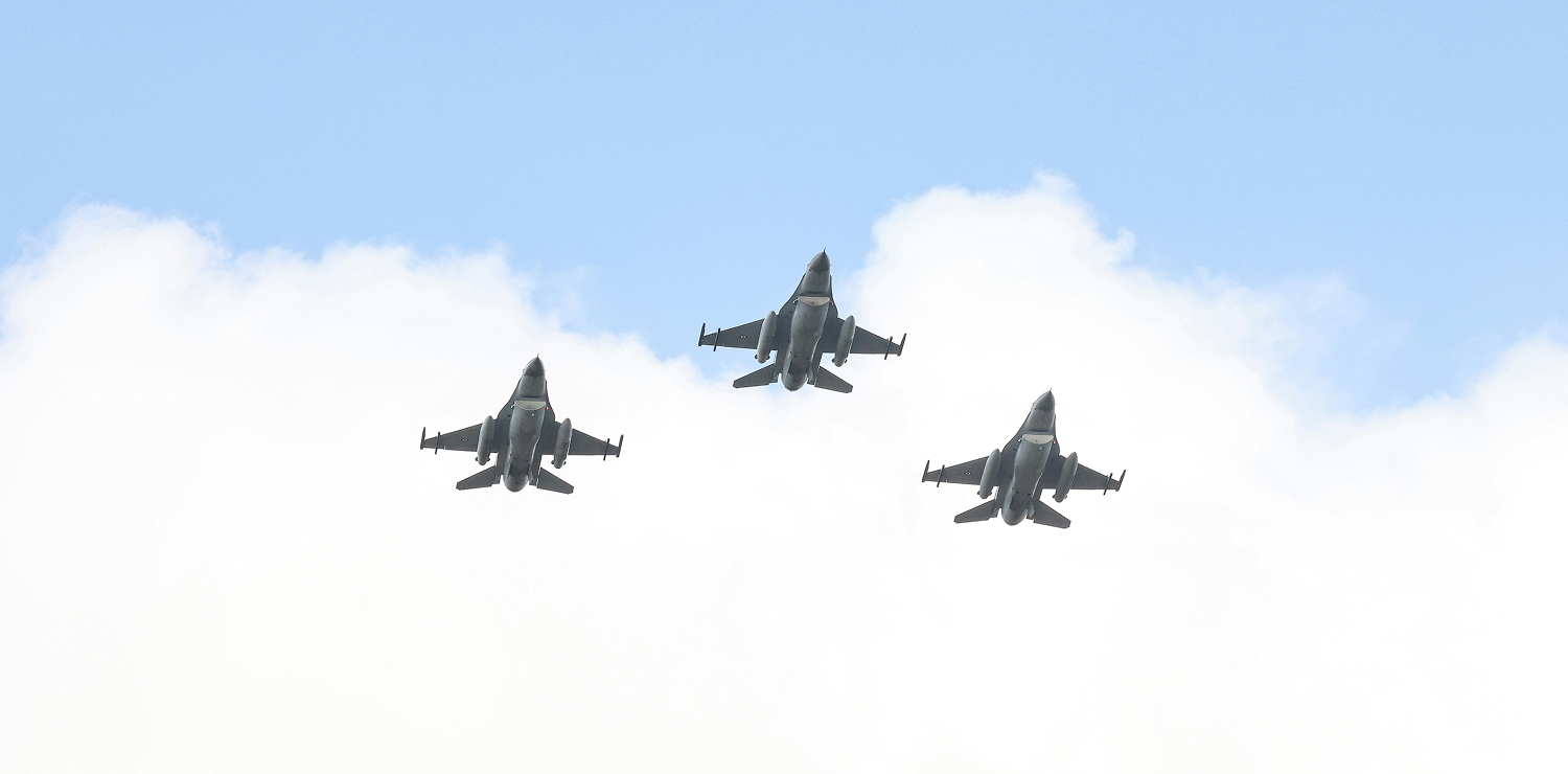 트럼프의 2027 국방예산 증액 주장만으로 방산주 주가 요동치는 중!